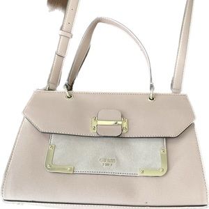 Guess Shoulder/Handbag light pink with gold metal fittings